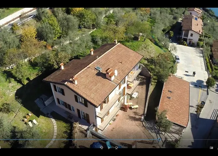 Luna Lägenhet Tignale